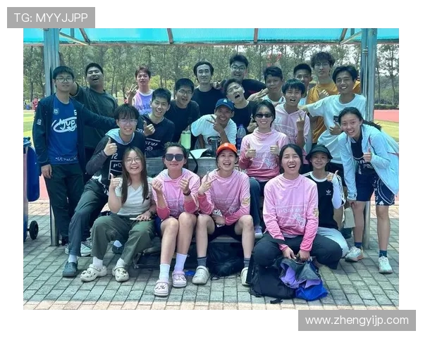 广州飞盘队战术解析与实战应用探讨助力团队提升竞技水平